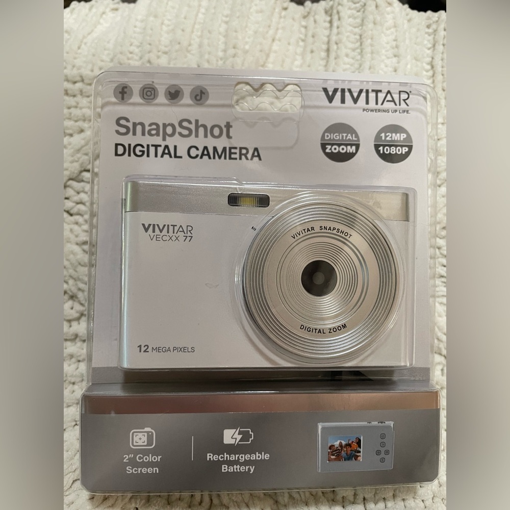 Vivitar Snapshot Digital Camera